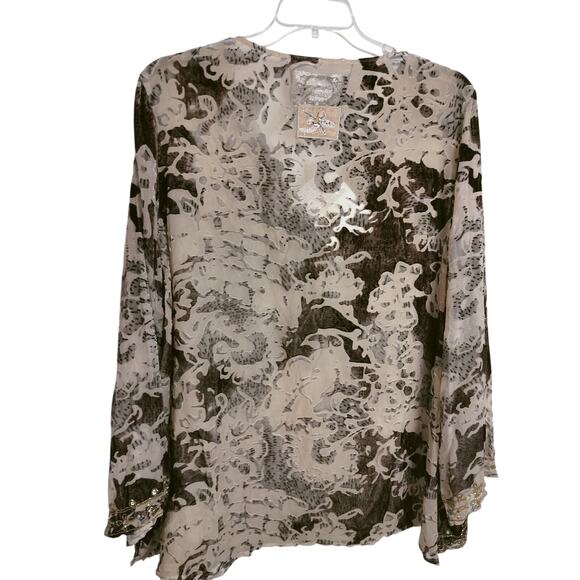 3554)Dream Keeper Collection Beige Velvet Embellished 3/4 Sleeve Blouse Plus 3X - Picture 6 of 10